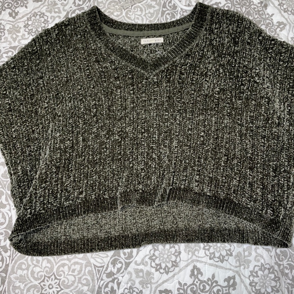 PacSun Cropped sweater